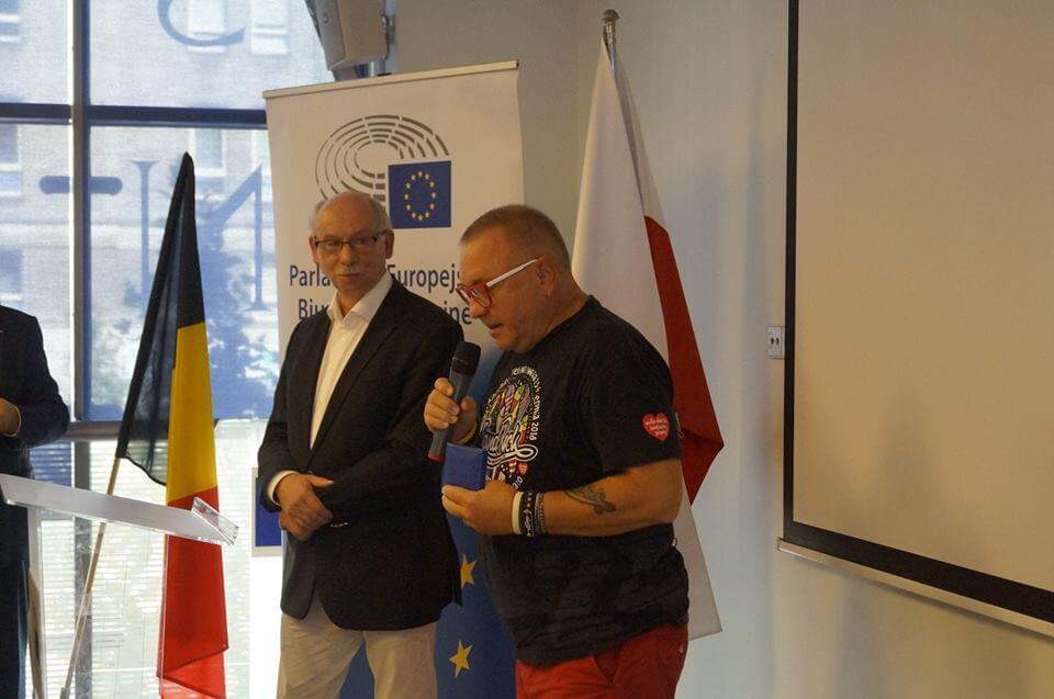 42251634 10157834986163642 5284804524395986944 N